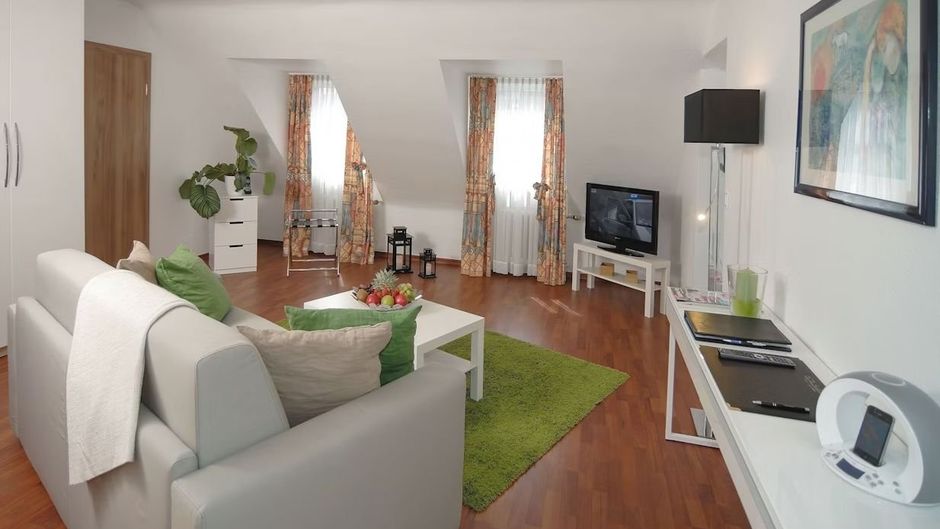 Hotel Allegro Room