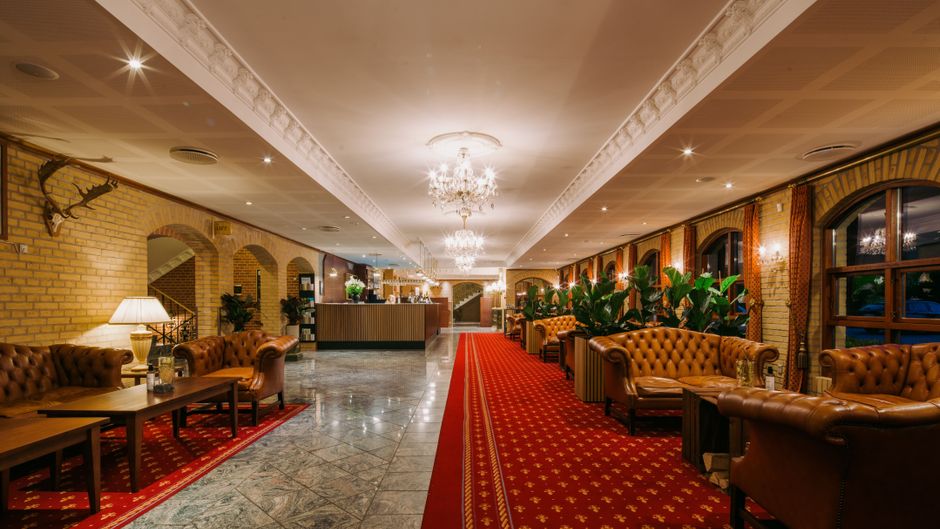 Amerika Hotel Lobby
