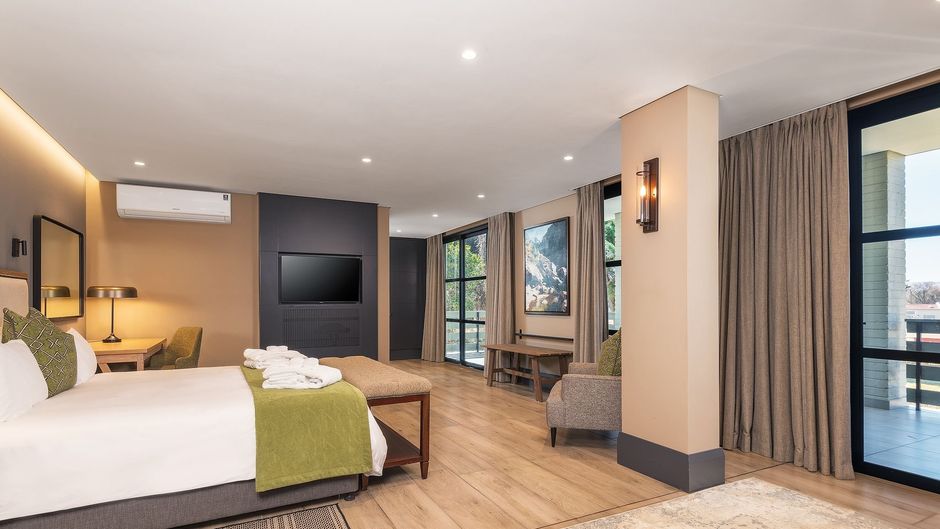 Midgard Country Estate Room