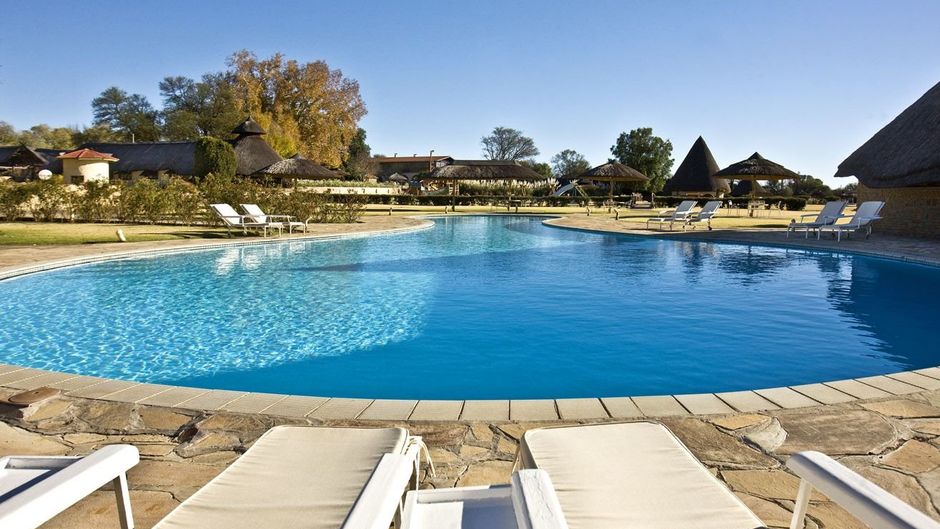 Midgard Country Estate Pool