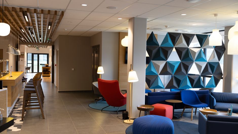 Holiday Inn Express Caen - Epron Exterior