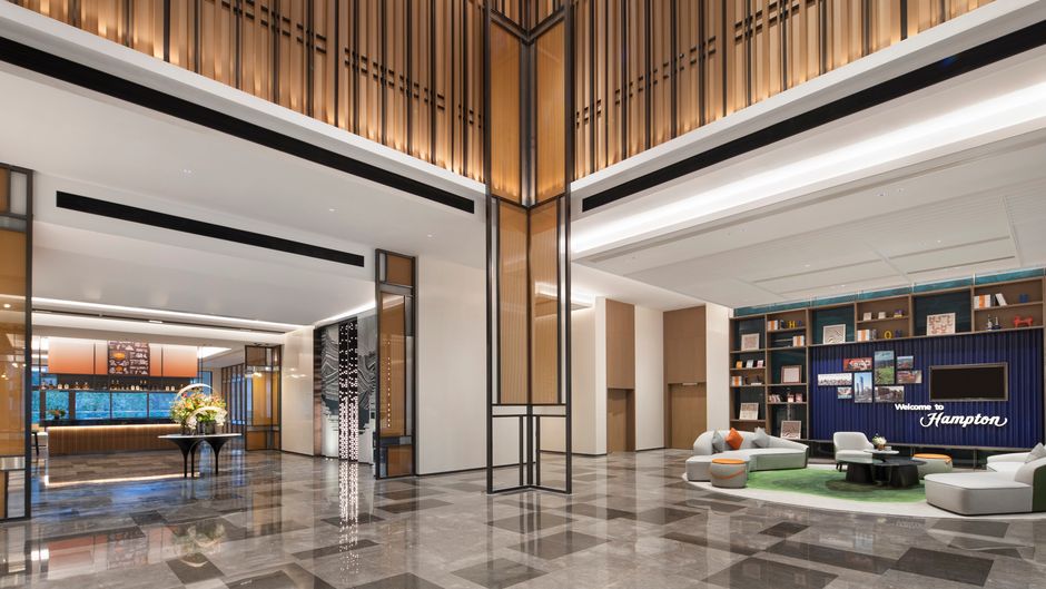 Hampton Inn KWE Nanming Xingye Lobby