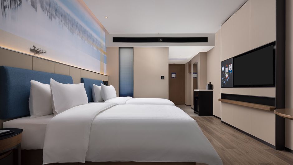 Hampton Ningde Lithium Electricity Town Room