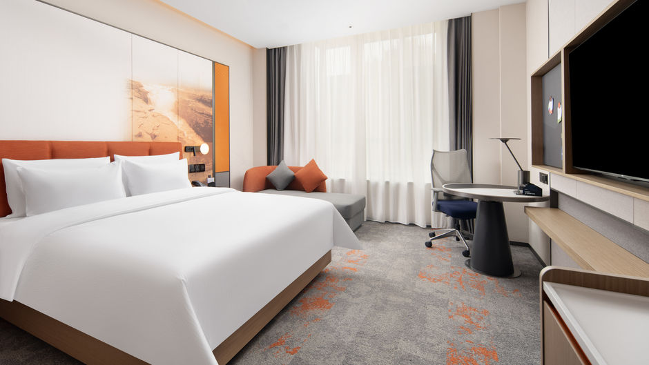 Hampton TYN Yuci Anning Street Room