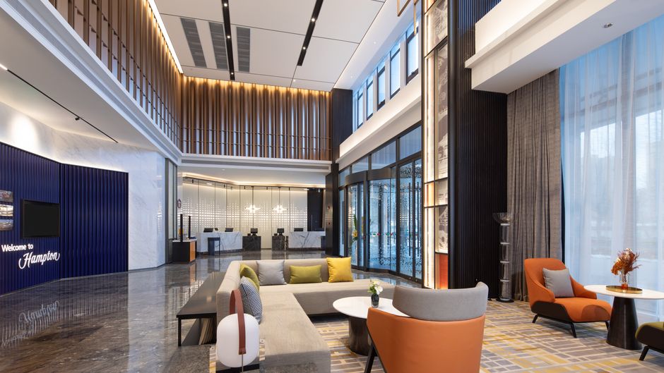 Hampton Hilton Langfang City Center Lobby