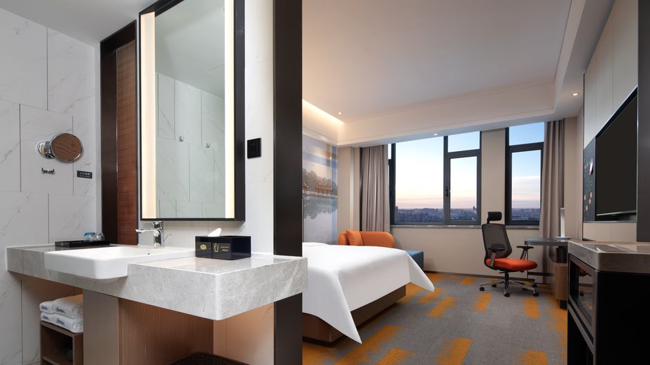 Hampton by Hilton Tongliao Room
