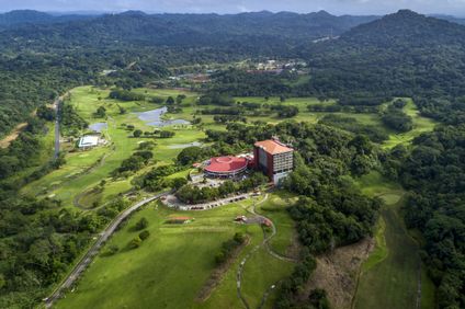 Summit Rainforest & Golf Resort
