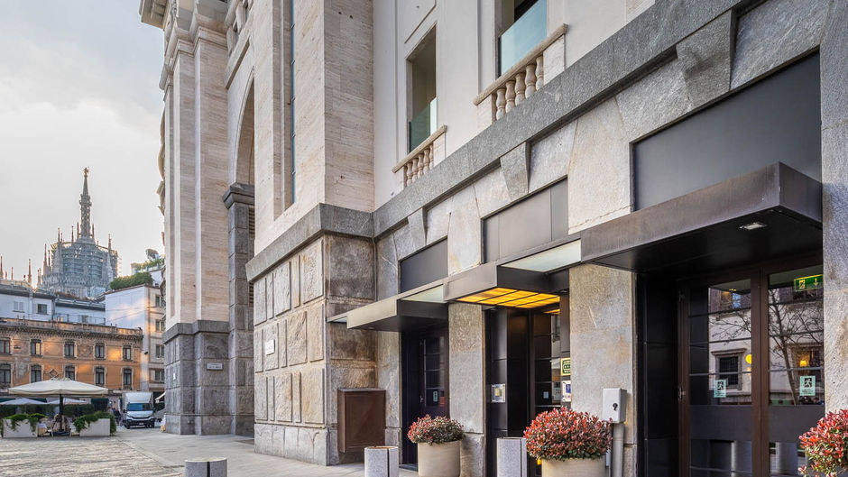 IH Hotels Milano Ambasciatori Exterior