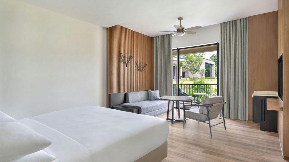 Jim Corbett Marriott Resort Spa Room
