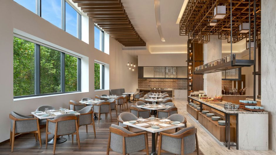 Jim Corbett Marriott Resort Spa Room