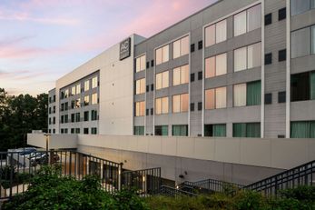 AC Hotel by Marriott Durham