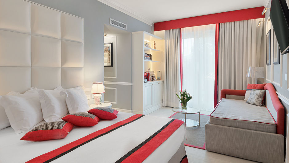 Vis a Vis Hotel Room