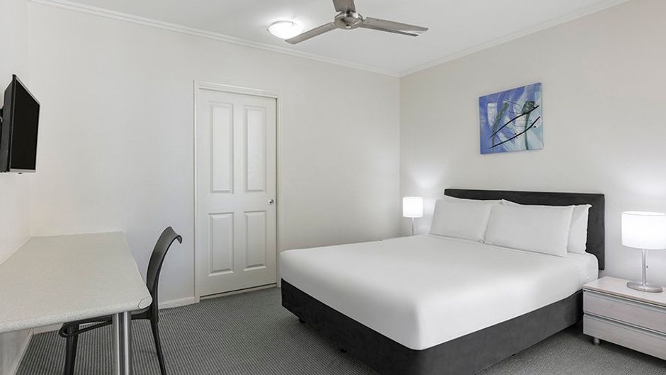 Park Regis City Quays Room