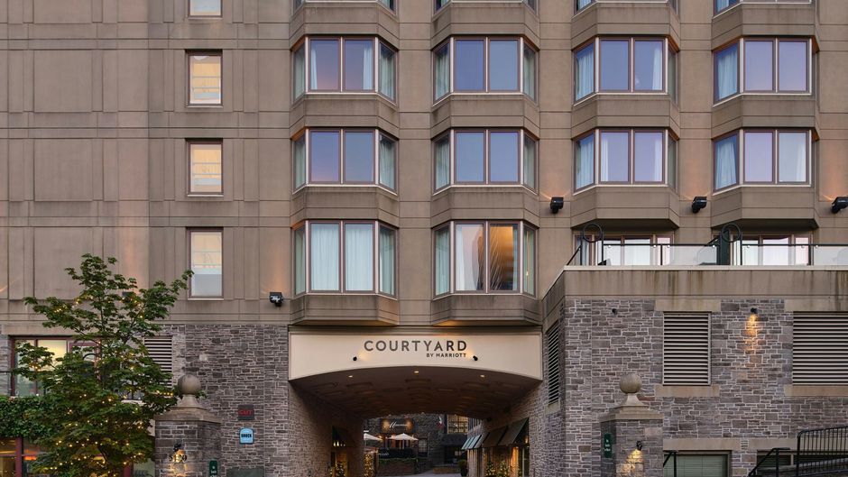 Courtyard by Marriott Halifax Downtown Exterior