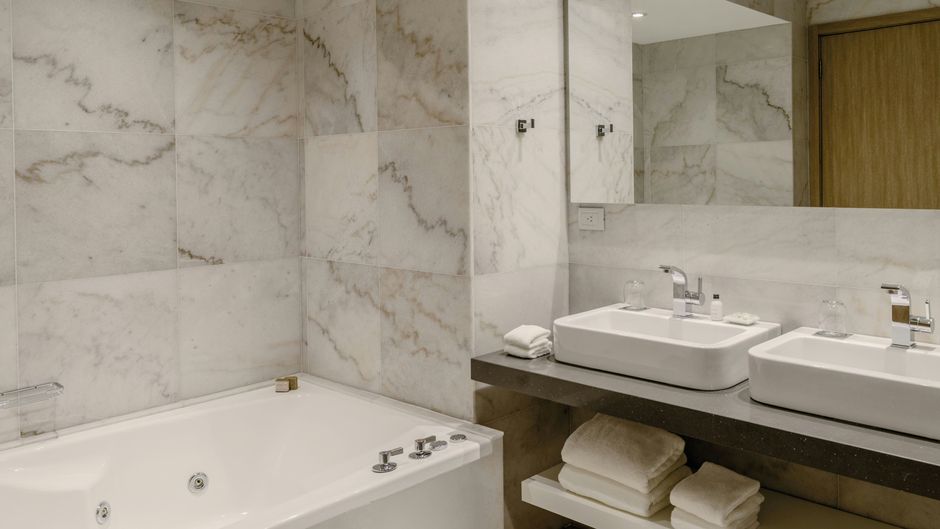 Sheraton Greenville Polo & Resort Room