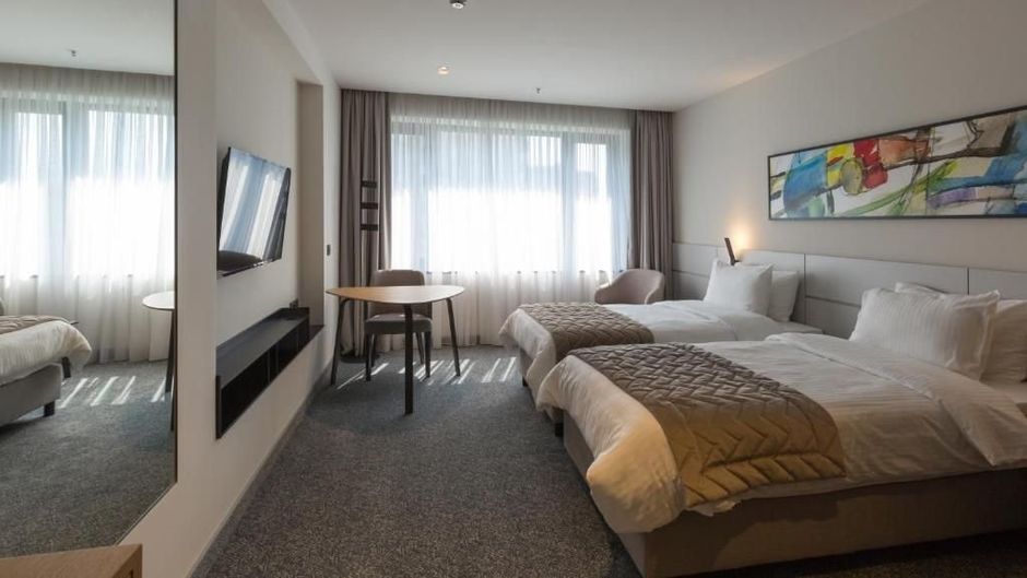 Hotel Mona Plaza Room