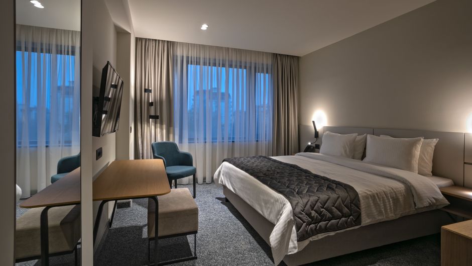 Hotel Mona Plaza Room