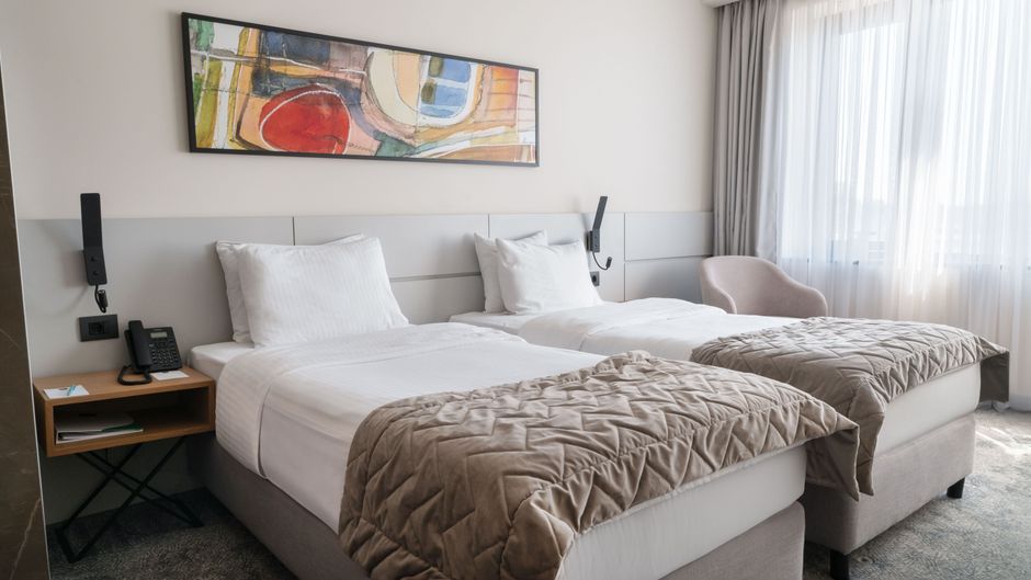 Hotel Mona Plaza Room