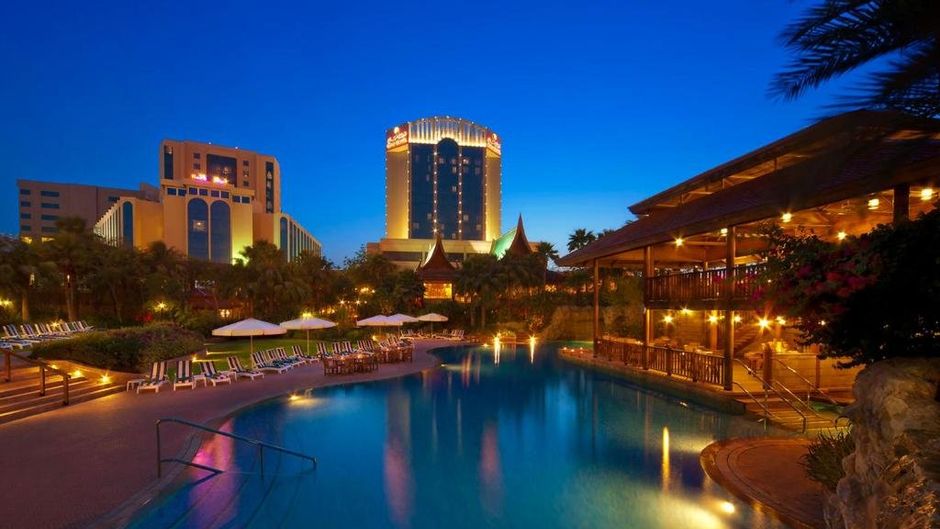 Gulf Hotel Bahrain Exterior