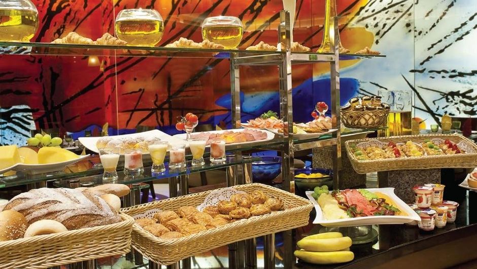 Gulf Hotel Bahrain Restaurant
