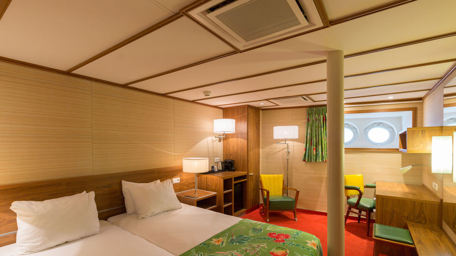 SS Rotterdam Hotel Room