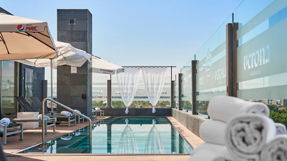Rafaelhoteles Forum Alcala Pool
