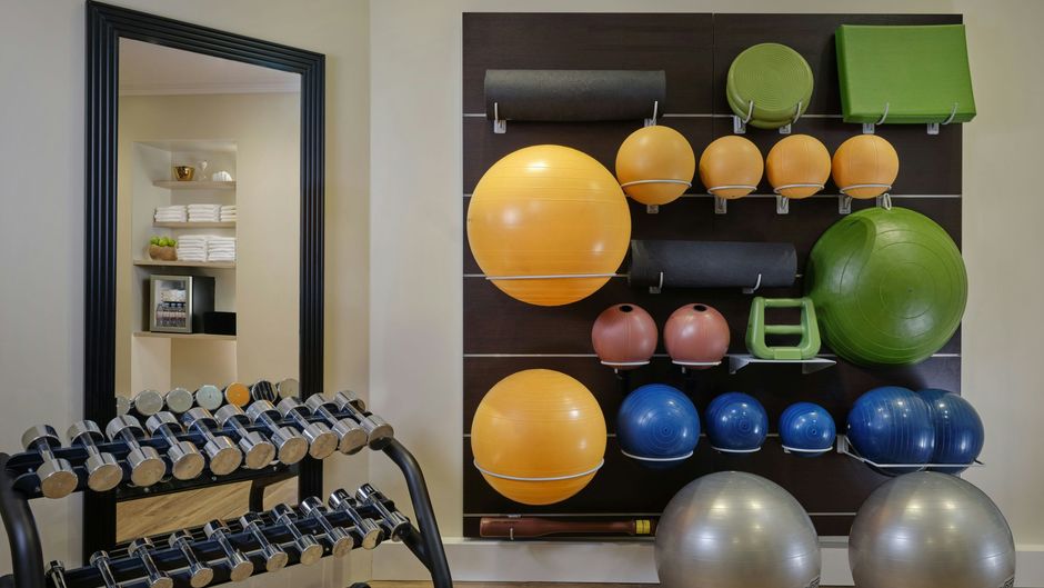 The Ritz-Carlton Hotel de la Paix Health Club