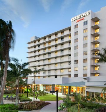 Courtyard by Marriott Miami Airport