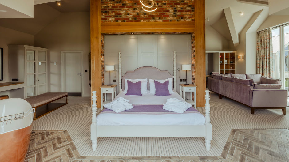 Sandburn Hall Hotel Suite