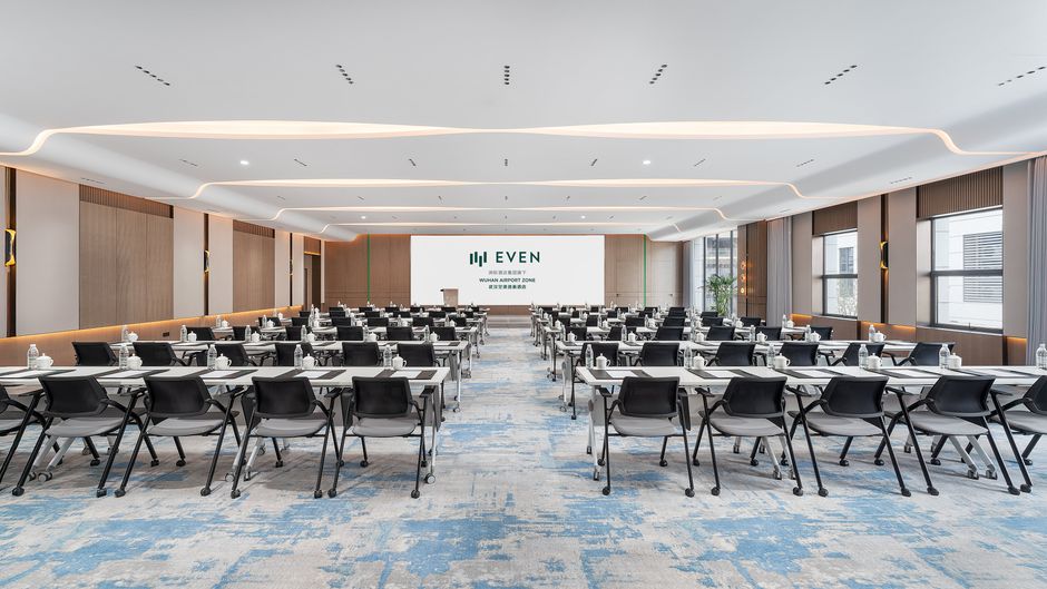 EVEN Hotel Airport Zone Meeting
