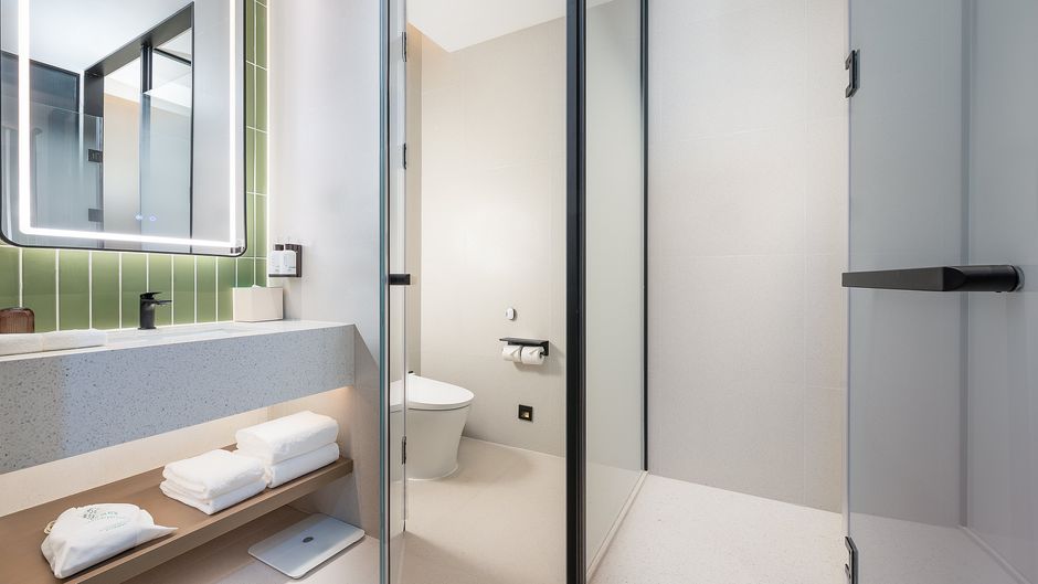 EVEN Hotel Airport Zone Room