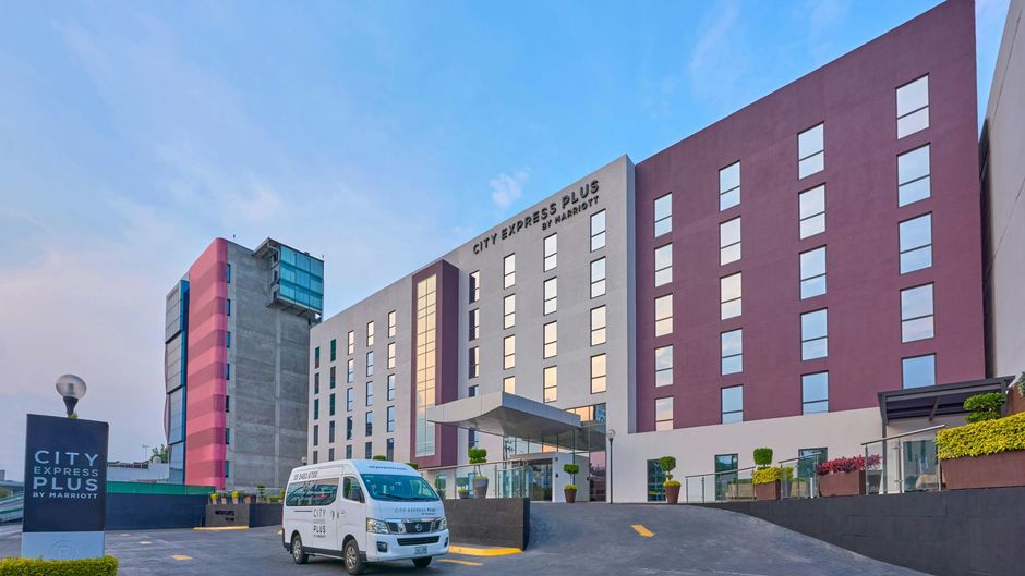 City Express Plus by Marriott Exterior