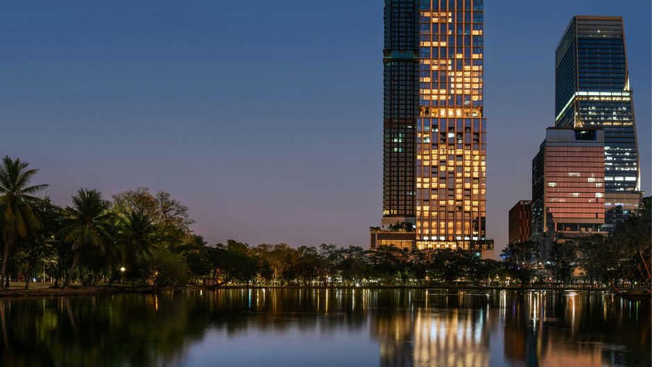 The Ritz-Carlton, Bangkok Exterior