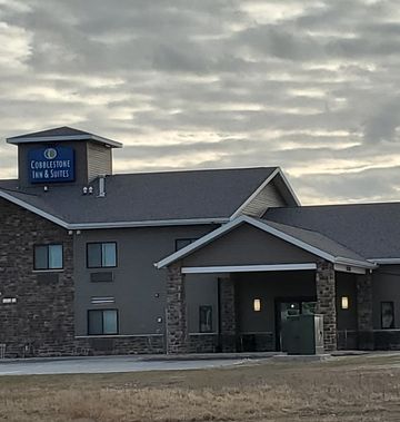 Cobblestone Inn & Suites
