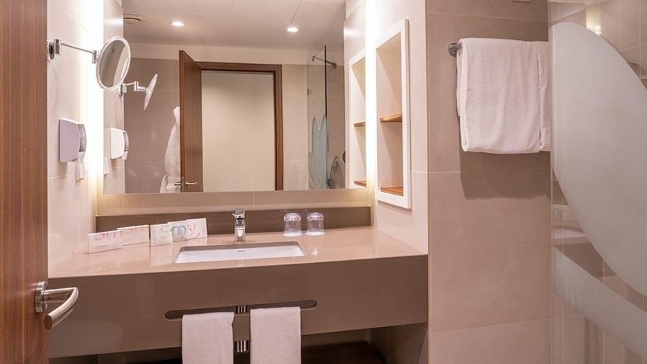 Smy Lisboa Room