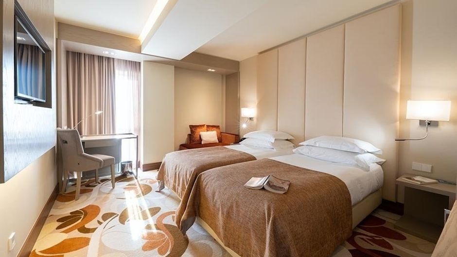 Smy Lisboa Room