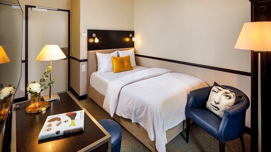 Hotel Opera Zurich Room