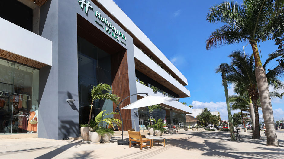 Holiday Inn Tulum Downtown Exterior