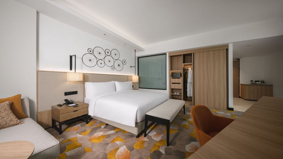 Holiday Inn & Suites Penang Prai Suite