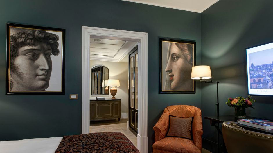 Hotel de La Ville Room