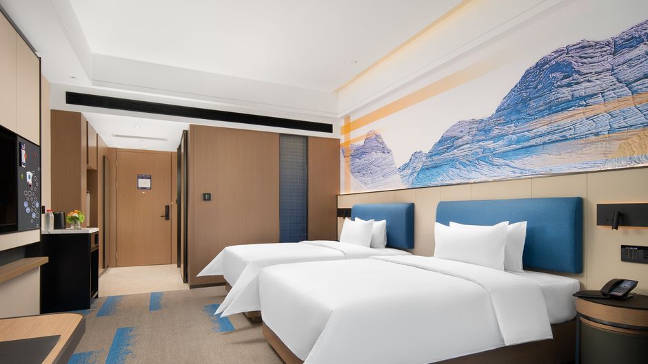 Hampton by Hilton Turpan Room