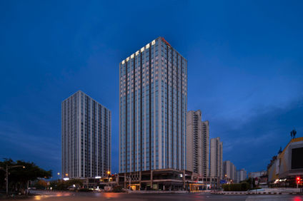 Hampton Leshan Shizhong District