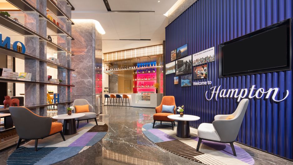 Hampton LNL High Speed Railway Lobby