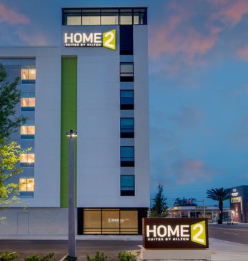 Home2 Suites Jacksonville Downtown