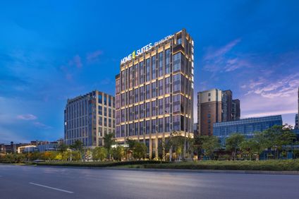 Home2 Suites Jingdezhen Ceramics Museum