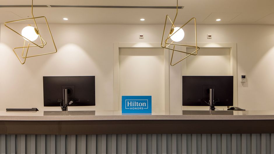Hampton by Hilton Locarno Lobby