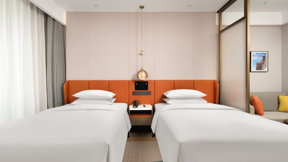 Home2 Suites Lhasa Municipal Government Room