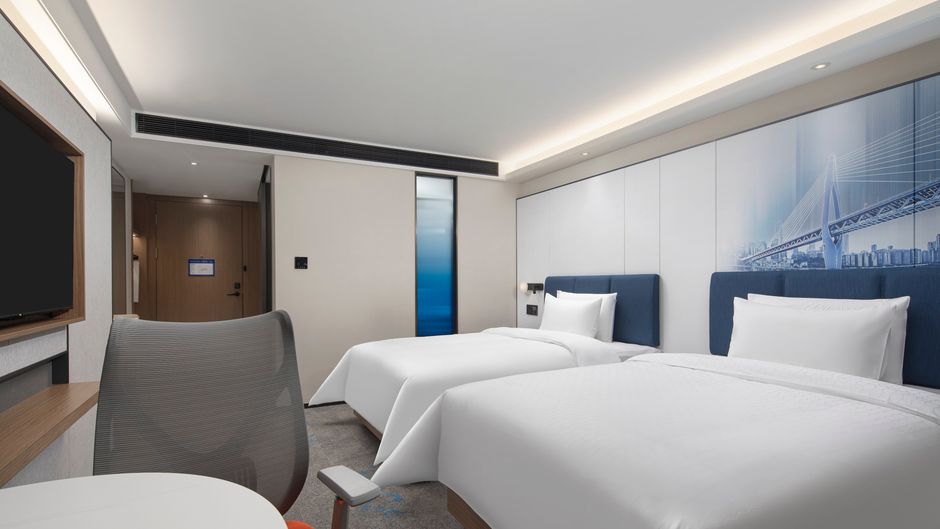 Hampton Inn CKG Hongyadong River View Room