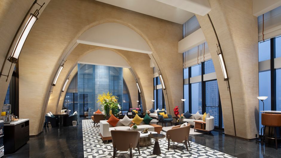 Hampton Inn CKG Hongyadong River View Lobby