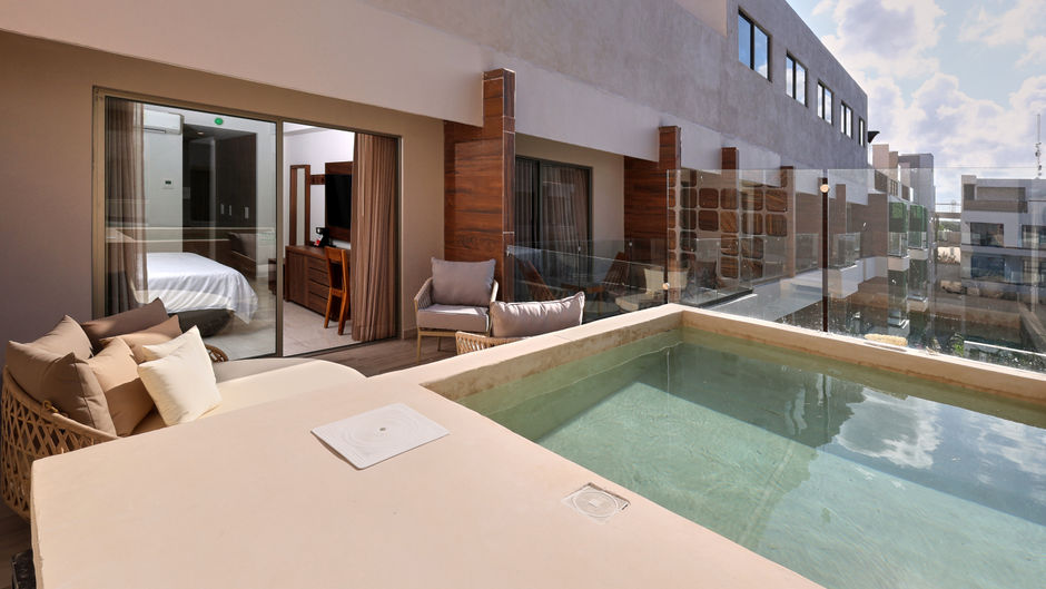 Holiday Inn Tulum Downtown Suite
